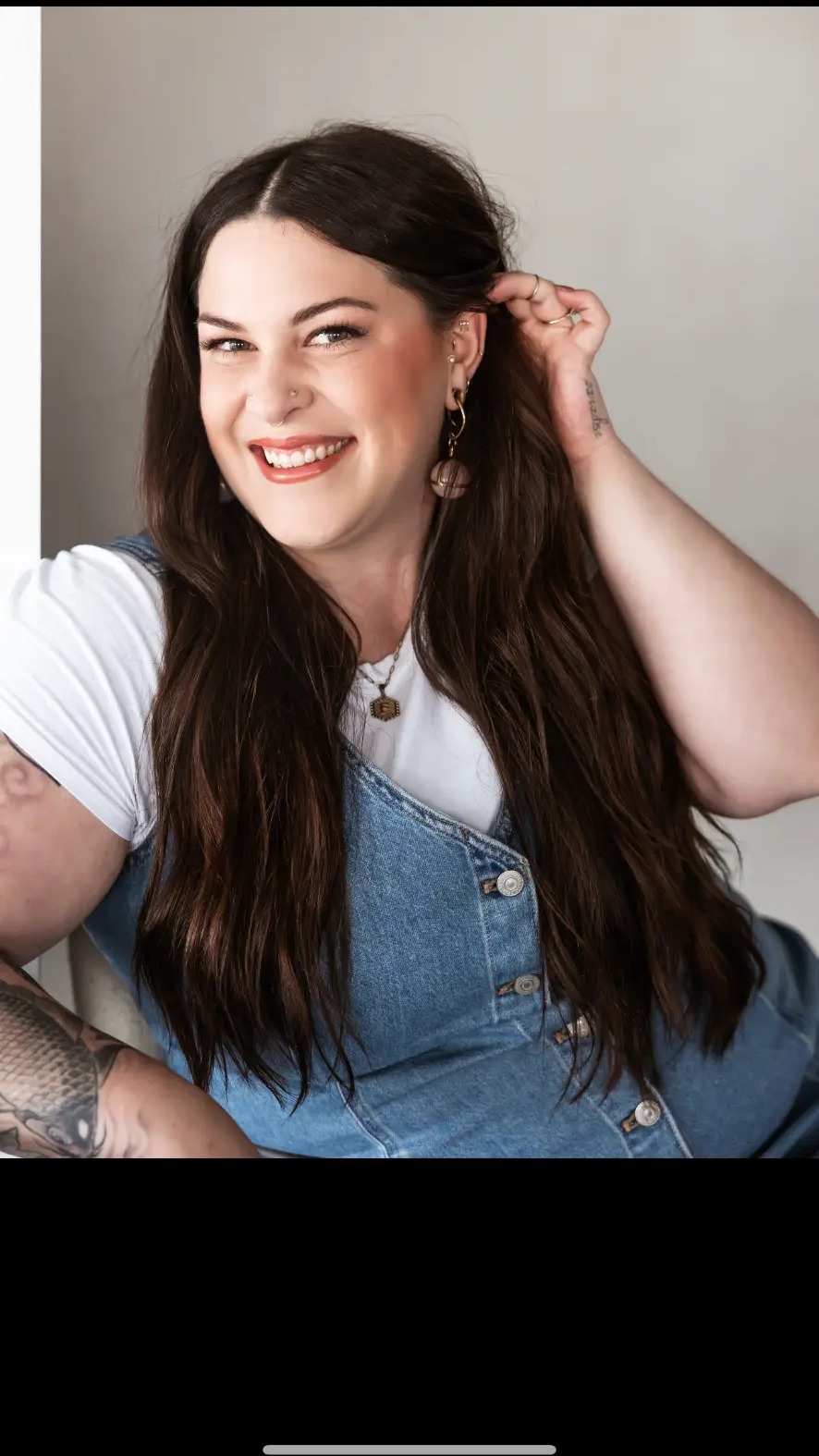 Blur. Salon stylist portrait 4 — Oklahoma City hair salon