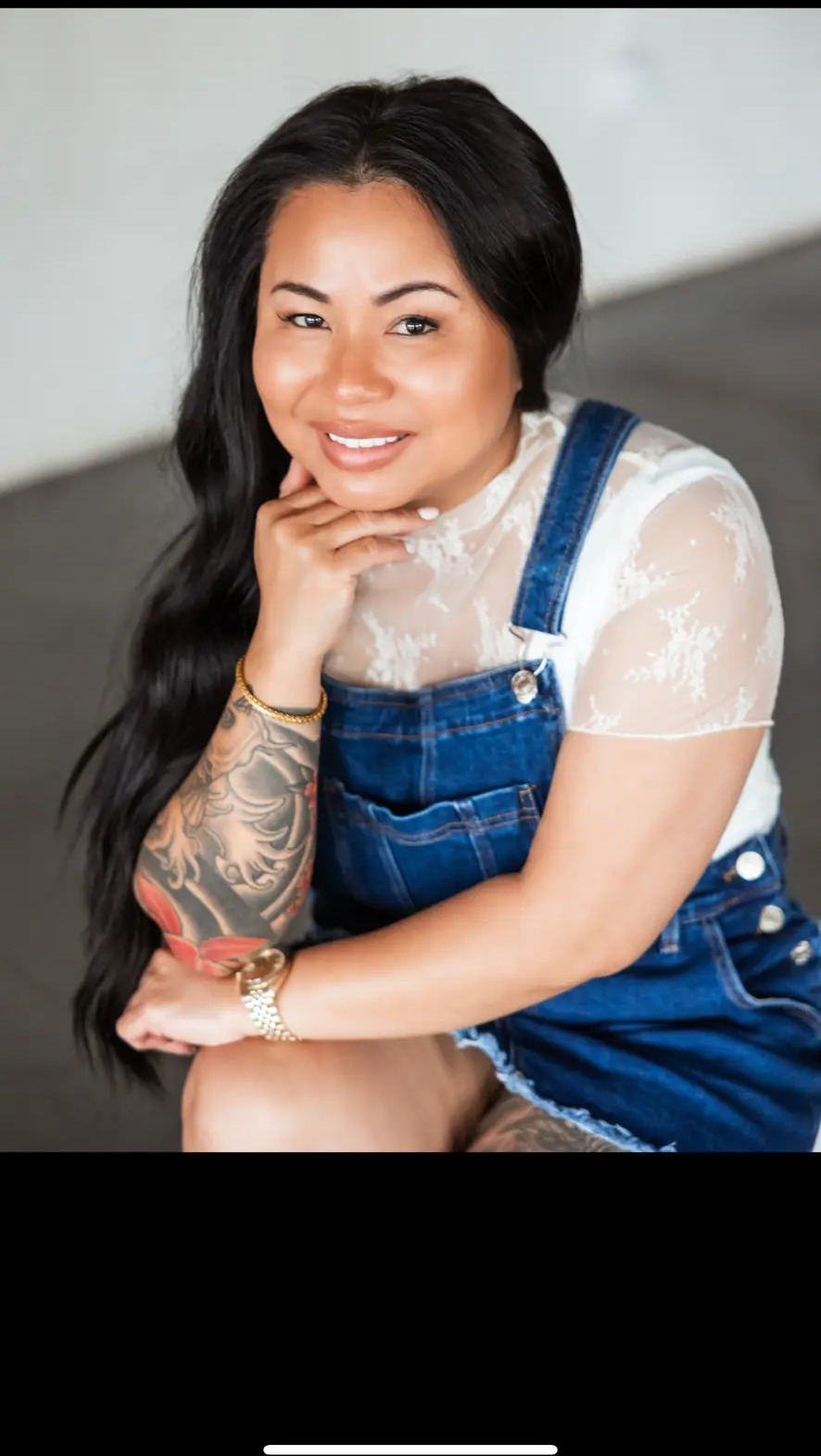 Blur. Salon stylist portrait 2 — Oklahoma City hair salon